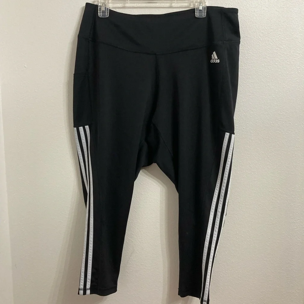 EUC Adidas Aeroready Black Athletic Leggings with White Stripes Size: 2X - Picture 4 of 11